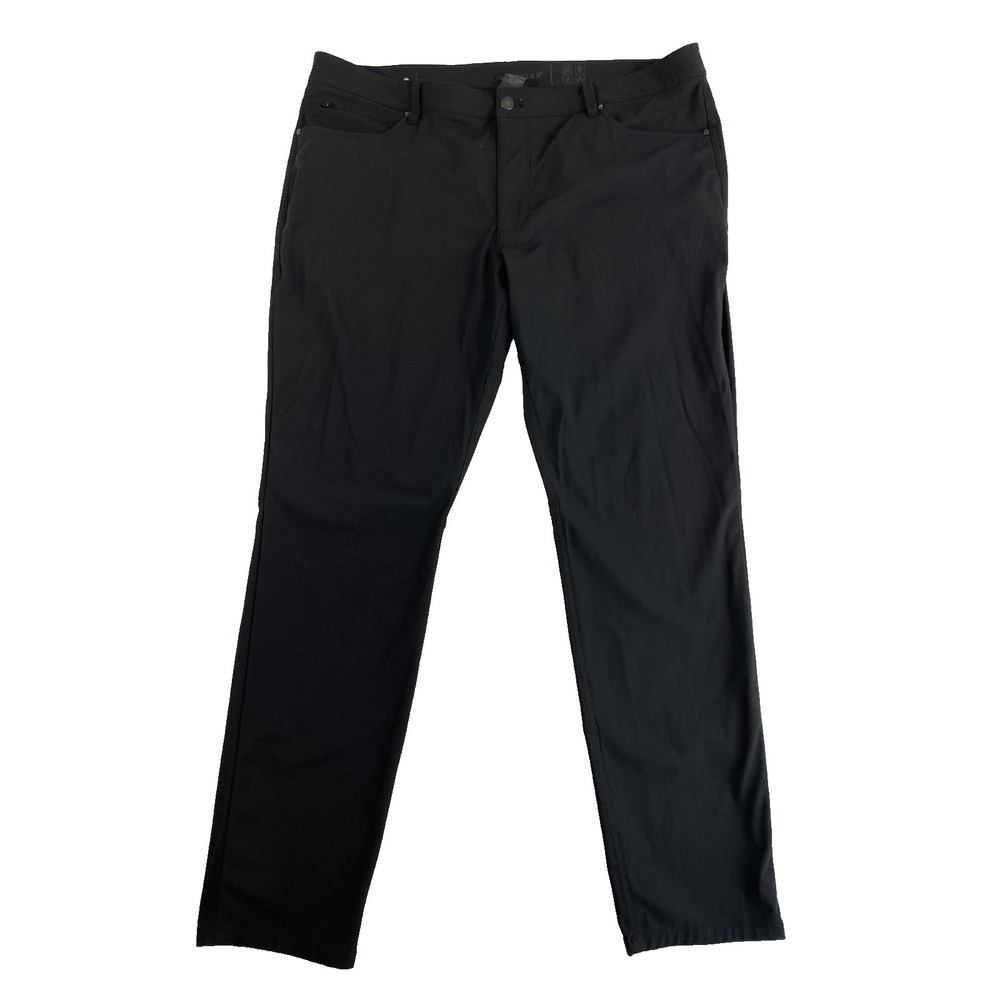 Linearflex Pants Men's Sz 38x32 (actual 39x31) Black Stretch Chino Performance